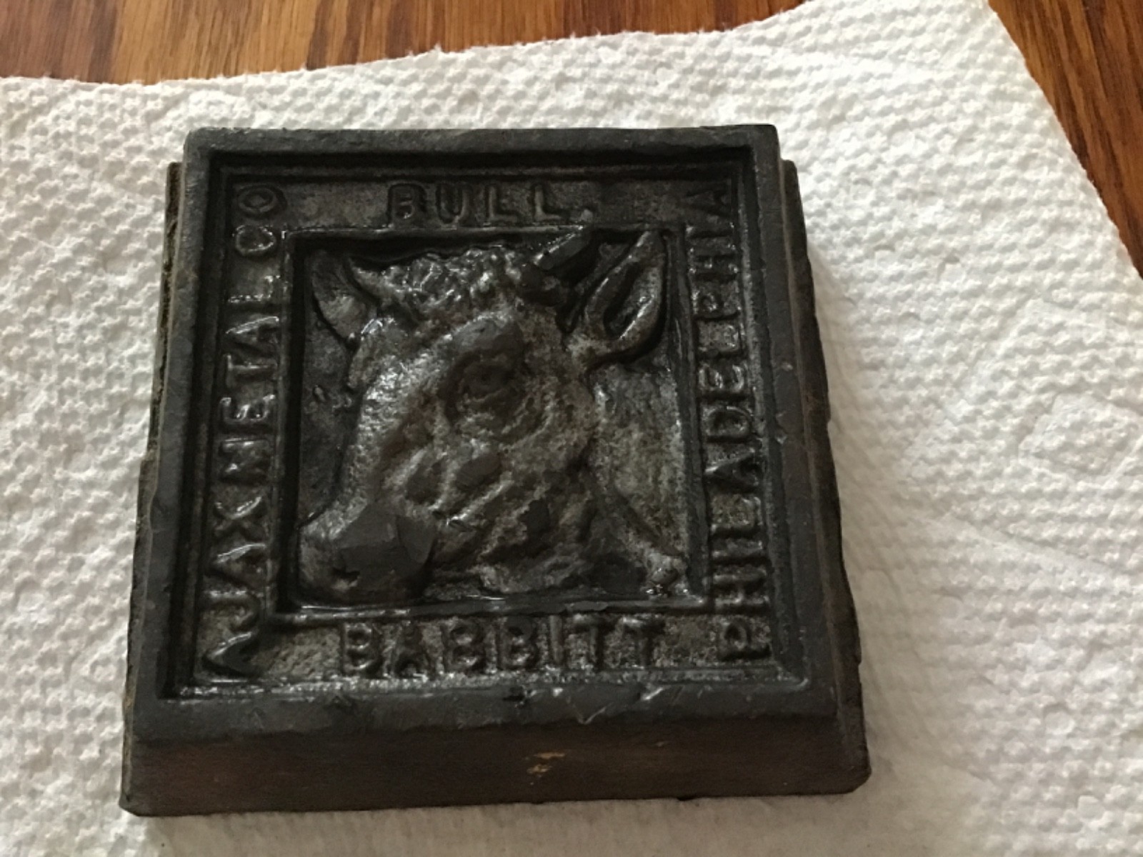 AJAX METAL Co BULL ALLOY PHILADELPHIA Old Advertising Paperweight Store Display
