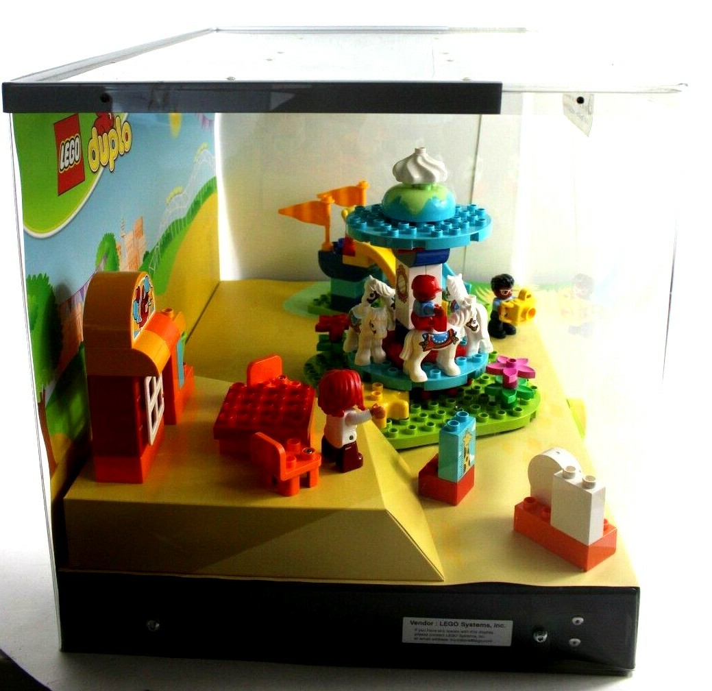 Toys R Us Exclusive LEGO Duplo My Town Retail Display Sign 10841 Figures Set