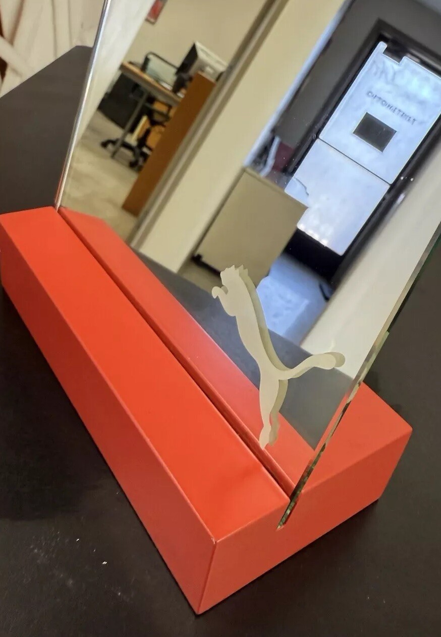 Puma Mirror