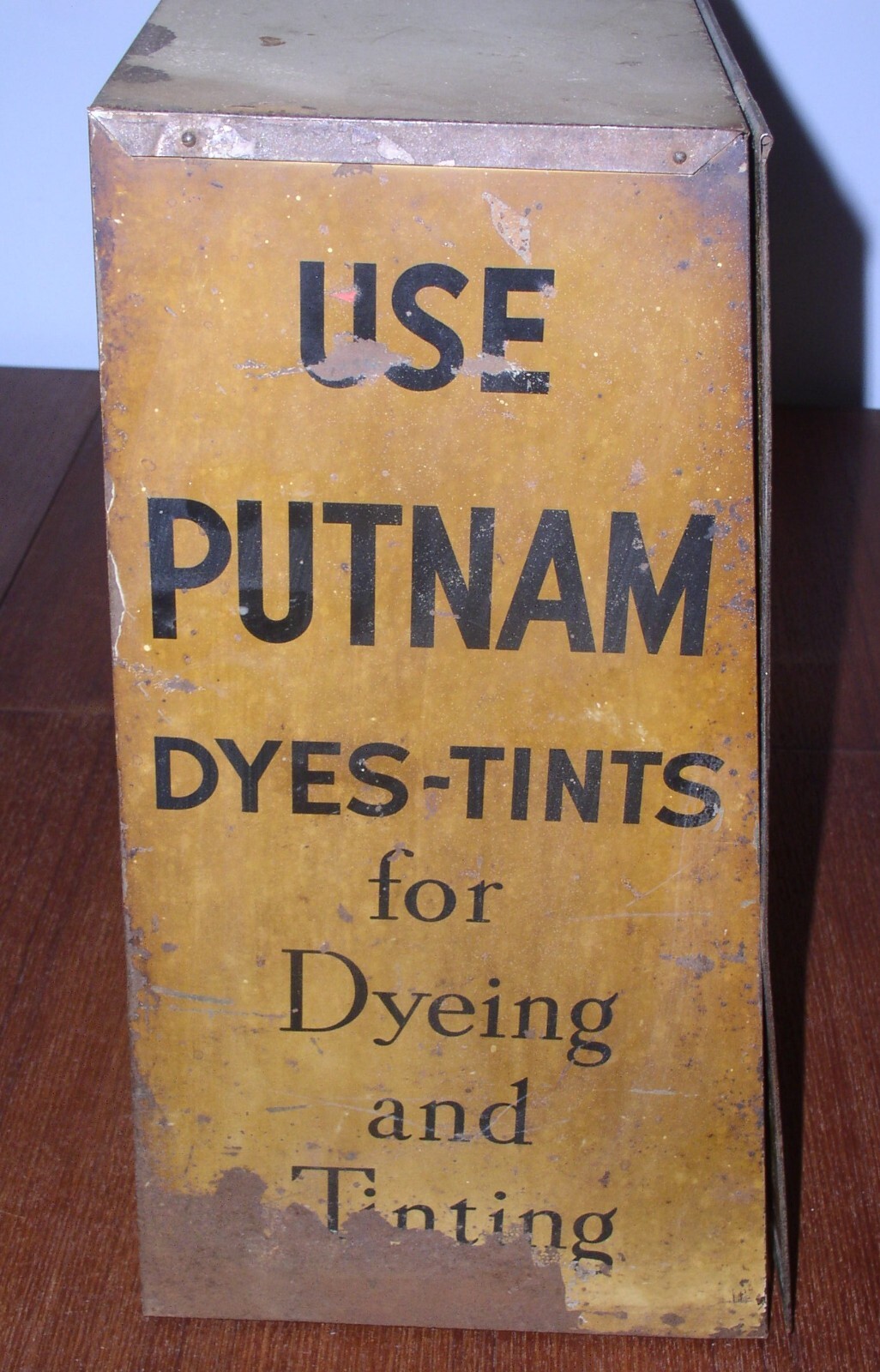 Putnam’s Fadeless Dyes-Tints antique Store Counter Display Cabinet Metal/Wood