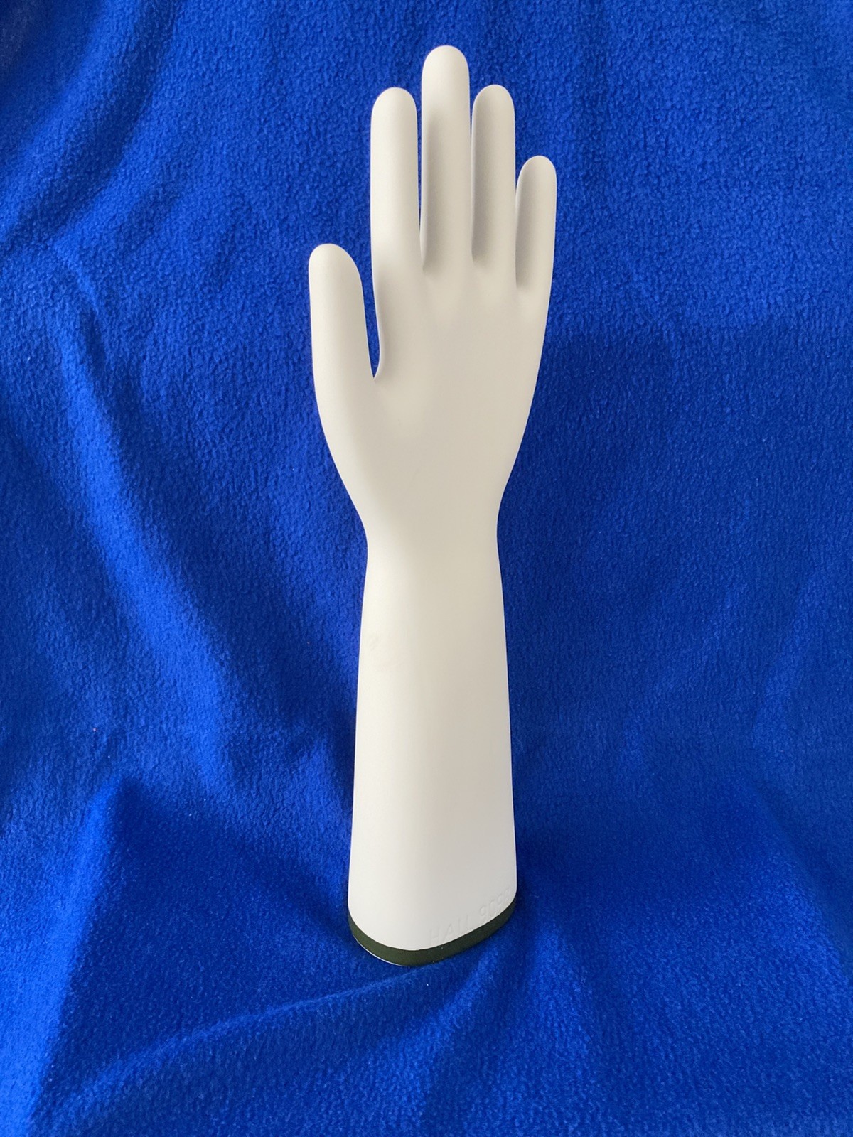 Hall 9098 White Hand Mold Display for Gloves, Jewelry, etc – New