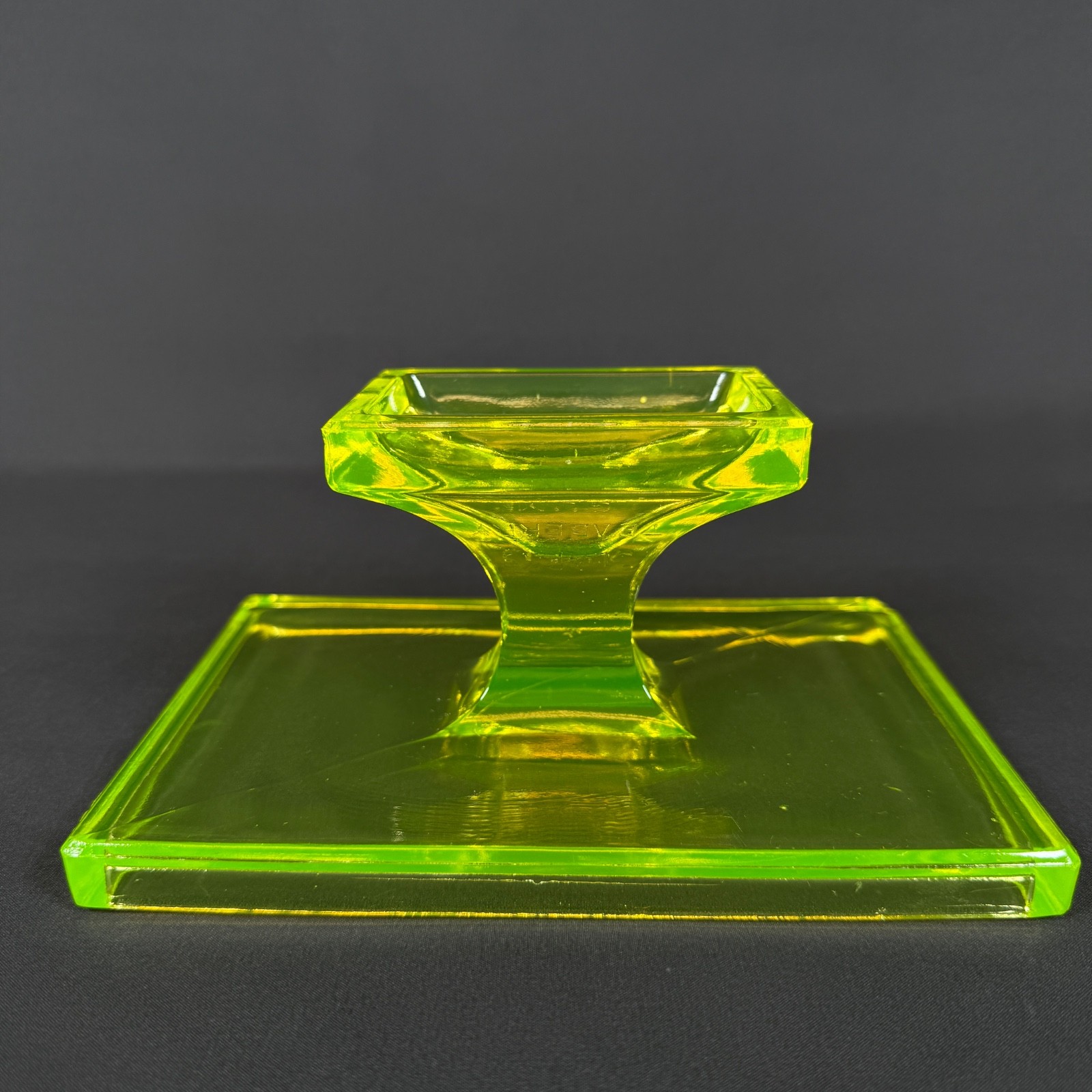 Clark’s Teaberry Gum Vaseline Glass Store Display Stand 4.5″/7″/3″ Vintage RARE